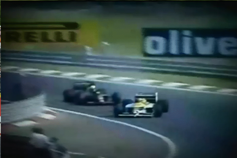 De lado, Nelson Piquet ultrapassa Ayrton Senna no GP da Hungria de 1986 — Foto: Reprodução