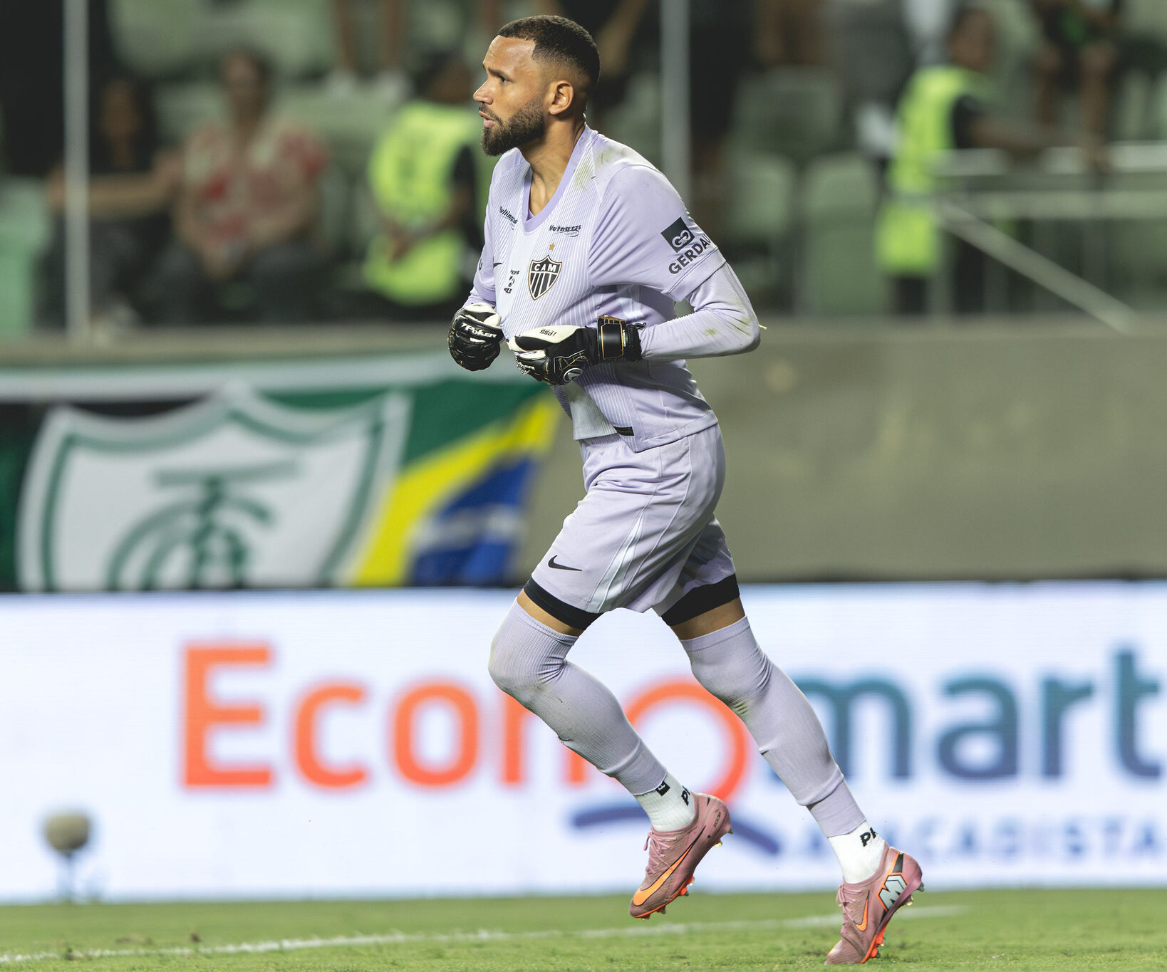 Goleiro Everson