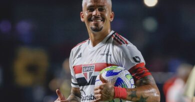 Reação e virada de chave: São Paulo bate o Atlético-MG, sobe na tabela e mira duelo contra o Boca Juniors