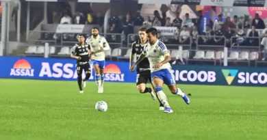 Na sua pior partida do ano, Cruzeiro é derrotado na Vila Belmiro
