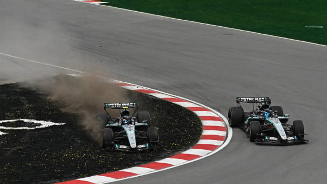 Foto dos carros da Mercedes no GP do Canadá