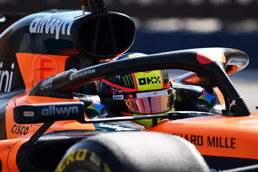 Oscar-Piastri-McLaren-Bahrein-scaled