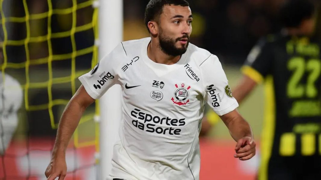 Zakaria Labyad comemora seu primeiro gol com a camisa do Corinthians. Foto: Dante Fernández/AFP