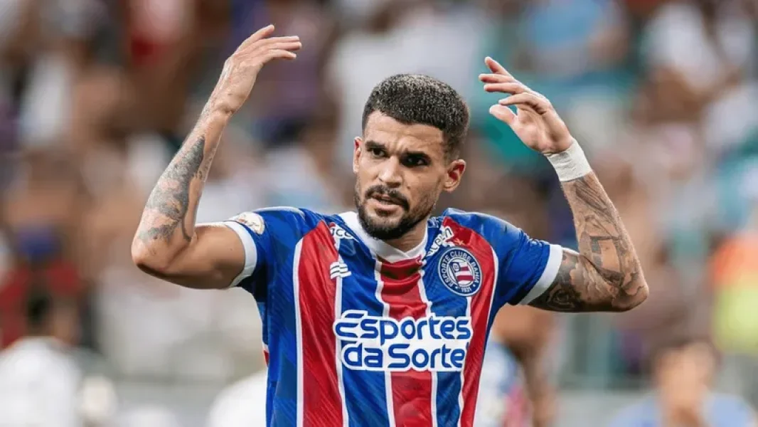 Meia Cauly em campo pelo Bahia